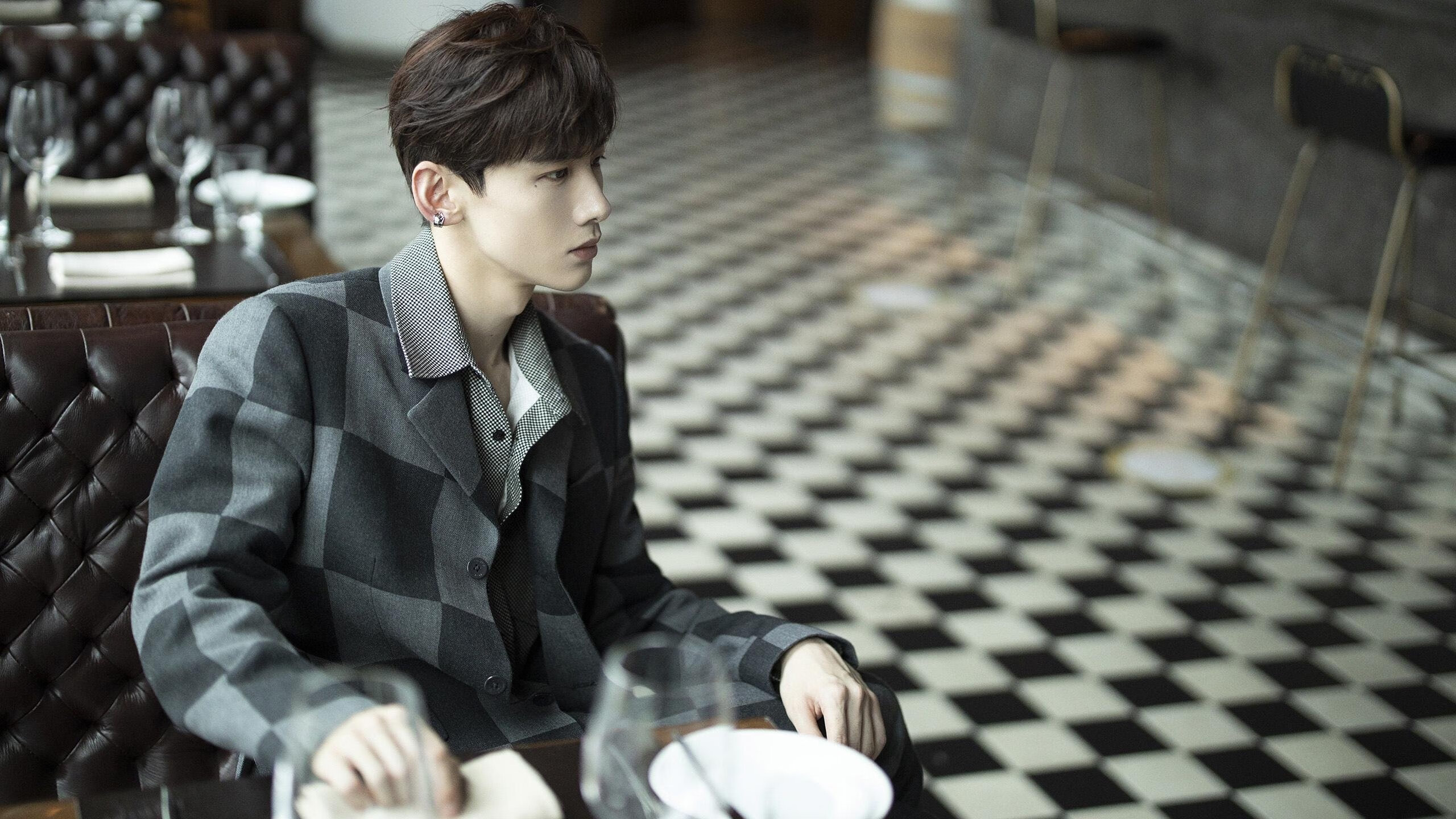 花滑新星自编节目夺冠,网友称其为“冰上诗人”,冰上花式滑冰组合