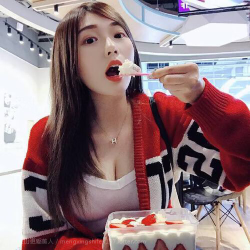 德国男子皮划艇选手诺亚·赫格获得铜牌,德国皮划艇运动员