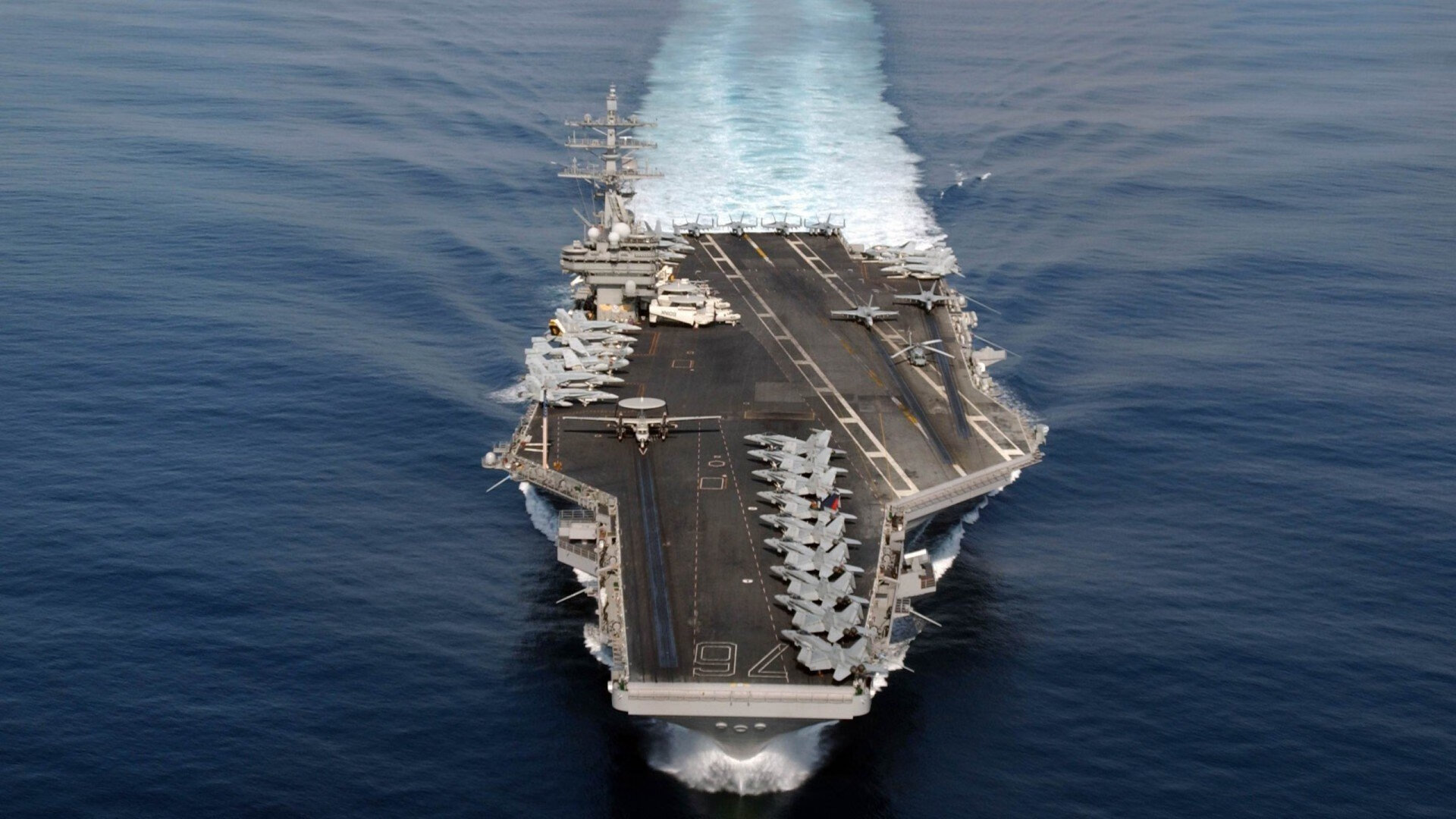 皇家贝蒂斯控球持续拉扯防守空间,皇家贝蒂斯主帅