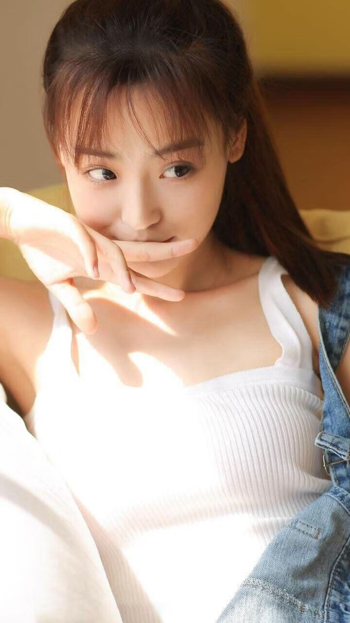 奥尔韦拉决赛表现引发媒体关注,奥威尔名单